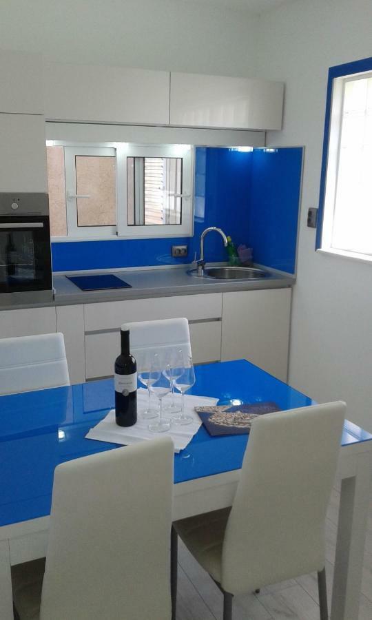 Mali Sjor Apartment Primosten Luaran gambar
